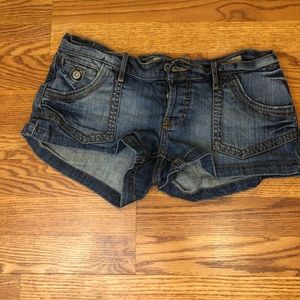 Lucky brand low rise slim fit shorts